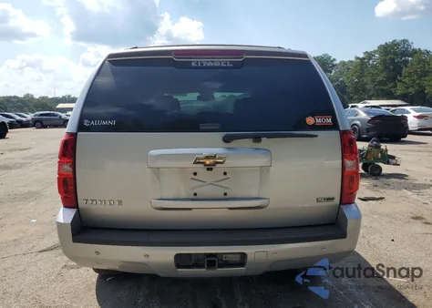 2010 Chevrolet Tahoe K1500 Lt from USA, damaged, VIN 1GNUKBE00AR274643